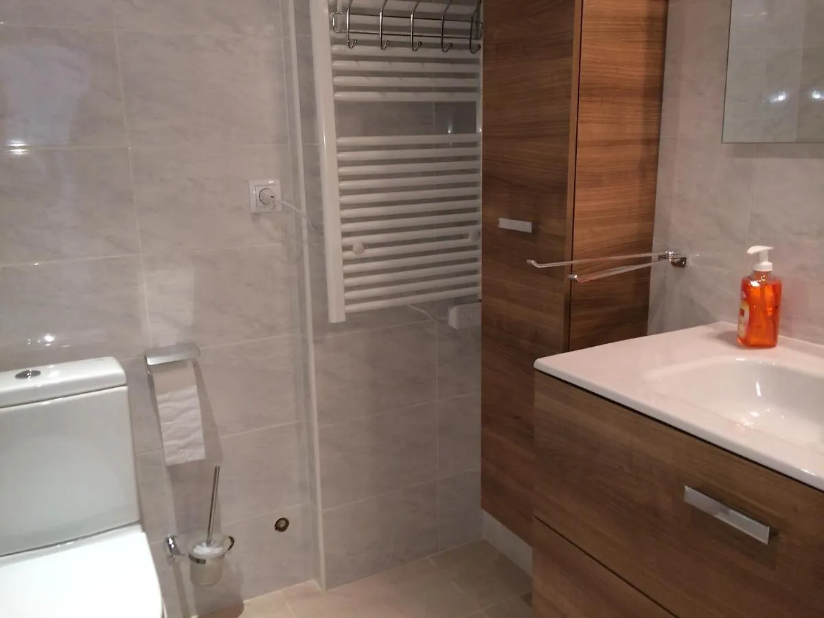 Traumhafte Wohnung Mit Meerblick In Schoener Umgebung Lloret de Mar
